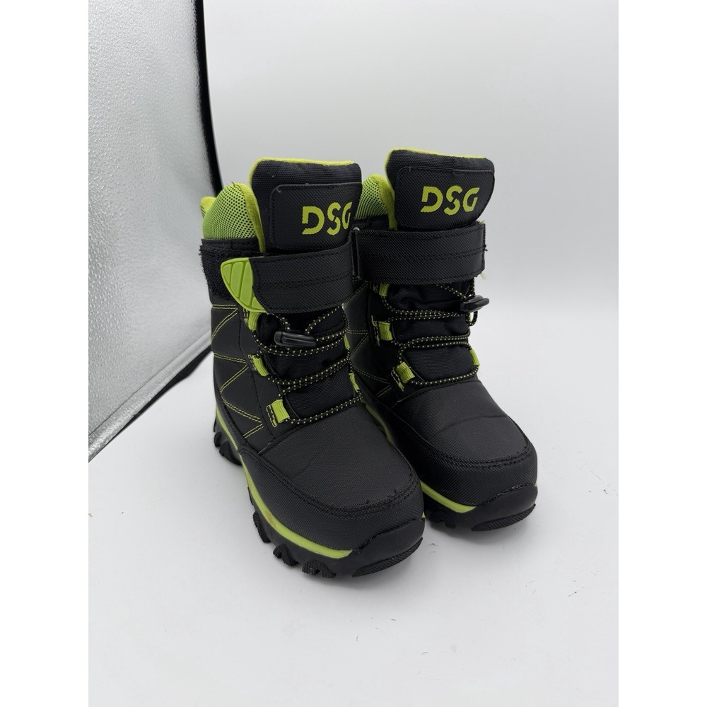 DSG Boys Menace Volt Snow Boots Size 11K Black Green Thinsulate Winter. 1788